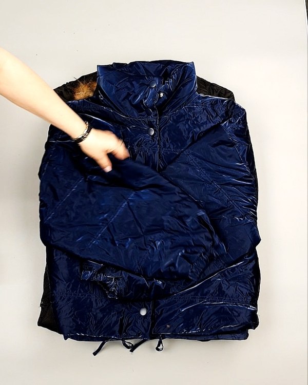 Фотография  433 - Верхняя одежда AMAZON жен 015#10 кг, ЛОТ №7714 оптом в Рязани и Рязанской области