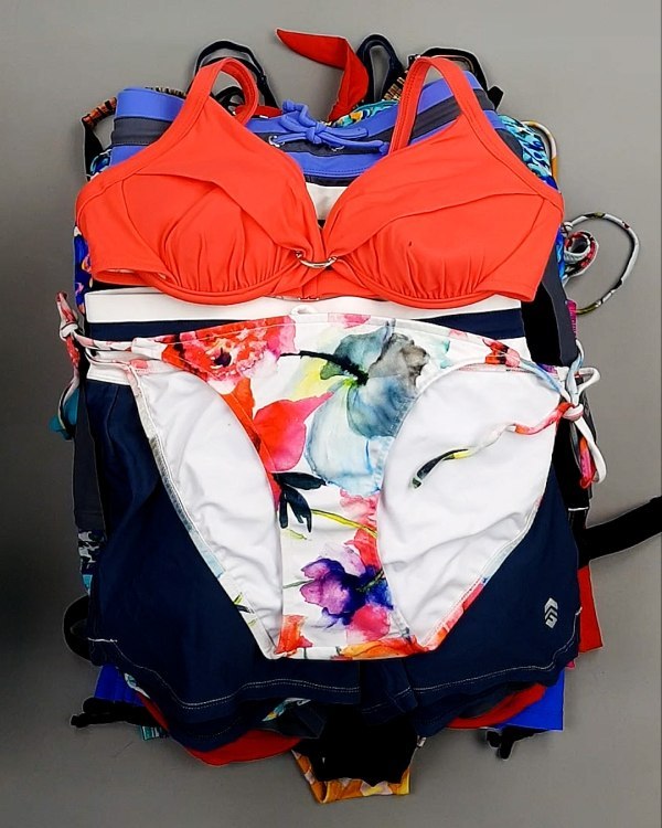 Фотография  968 - Купальники СТОК CAN 124#5 кг, ЛОТ №7686 оптом в Рязани и Рязанской области