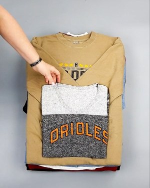 Фотография  825 - SWEATSHIRT CAN 084#10 кг, ЛОТ №7619 оптом в Рязани и Рязанской области