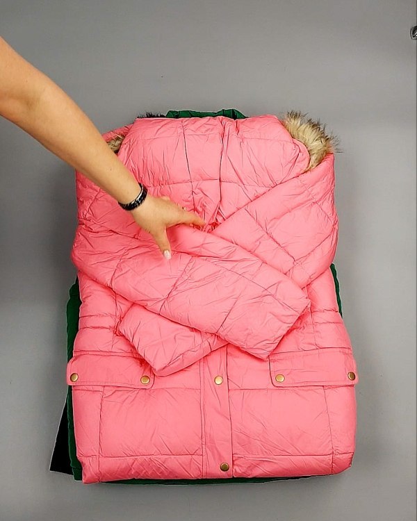 Фотография  496 - Верхняя одежда AMAZON жен 015#10 кг, ЛОТ №7712 оптом в Рязани и Рязанской области