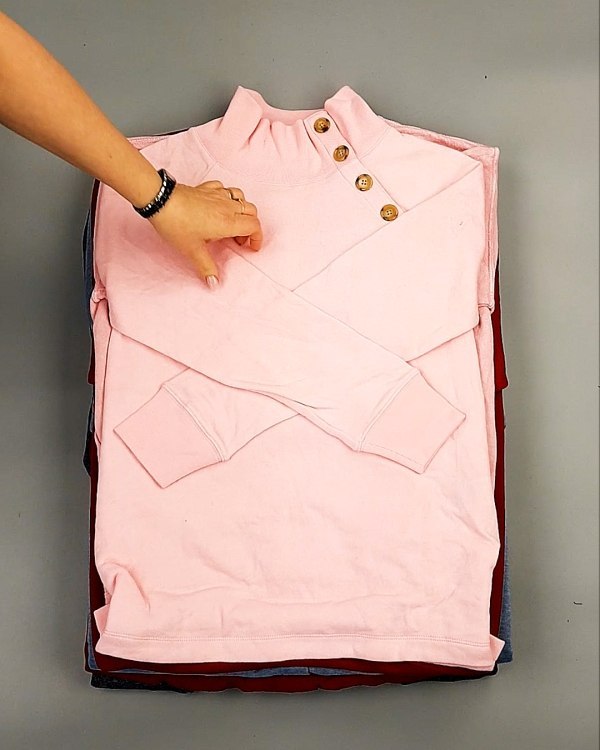 Фотография  797 - SWEATSHIRT CAN 084#10 кг, ЛОТ №7618 оптом в Рязани и Рязанской области