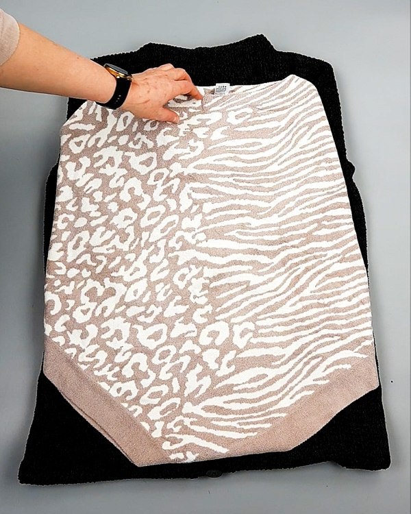 Фотография  621 - Джемпера СТОК CAN 084#7 кг, ЛОТ №7648 оптом в Рязани и Рязанской области