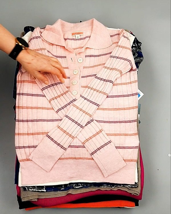 Фотография  912 - Джемпера легкие СТОК CAN 084#7 кг оптом в Рязани и Рязанской области