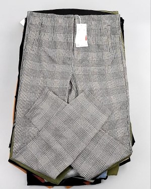 Купить Брюки женские лето C&A 025#10 кг, ЛОТ №7893 оптом в Рязани и Рязанской области