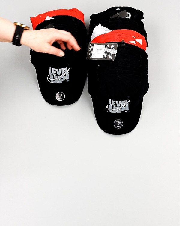 Фотография  762 - Кепки детские CAN 084#5 кг, ЛОТ №7966 оптом в Рязани и Рязанской области