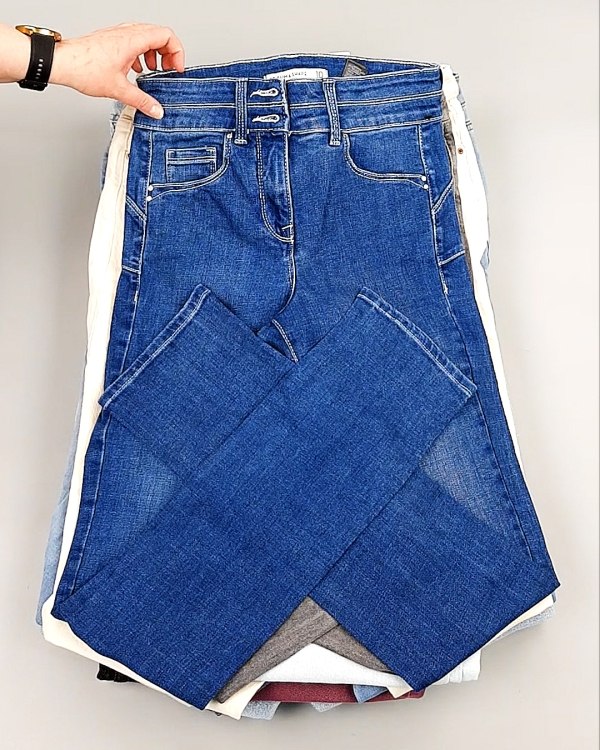 Фотография  665 - Джинсы NEXT Women#10 кг, ЛОТ №8034 оптом в Рязани и Рязанской области