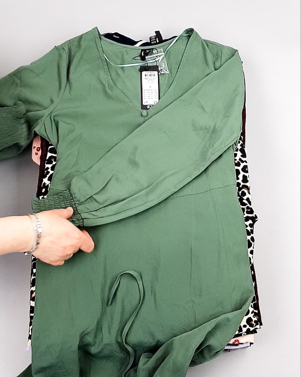 Фотография  979 - Платья Bestseller+DK Summer 035#5 кг, ЛОТ №8057 оптом в Рязани и Рязанской области