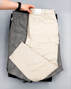 Фотография  232 - Брюки женские лето C&A 025#10 кг, ЛОТ №7895 оптом в Рязани и Рязанской области