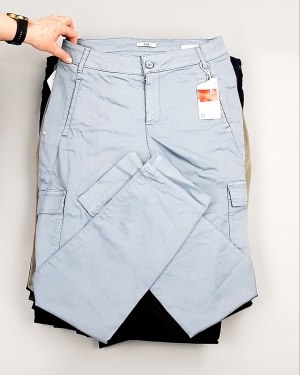 Фотография 101 - Брюки женские лето C&A 025#10 кг, ЛОТ №7895 оптом в Рязани и Рязанской области