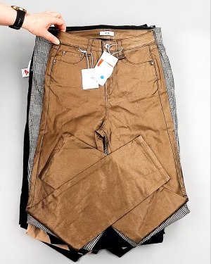 Фотография  630 - Брюки женские лето C&A 025#10 кг, ЛОТ №7892 оптом в Рязани и Рязанской области