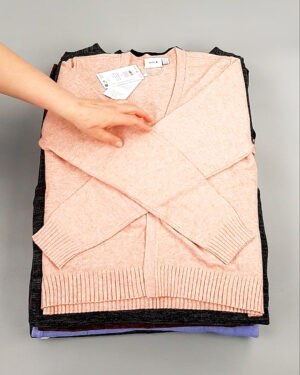 Фотография  639 - Джемпера легкие Bestseller+DK 035#7 кг, ЛОТ №8252 оптом в Рязани и Рязанской области