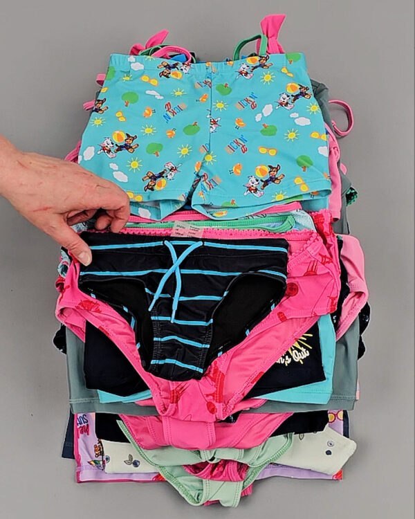 Фотография  645 - Купальники LIDL Kids 114#5 кг, ЛОТ №8377 оптом в Рязани и Рязанской области