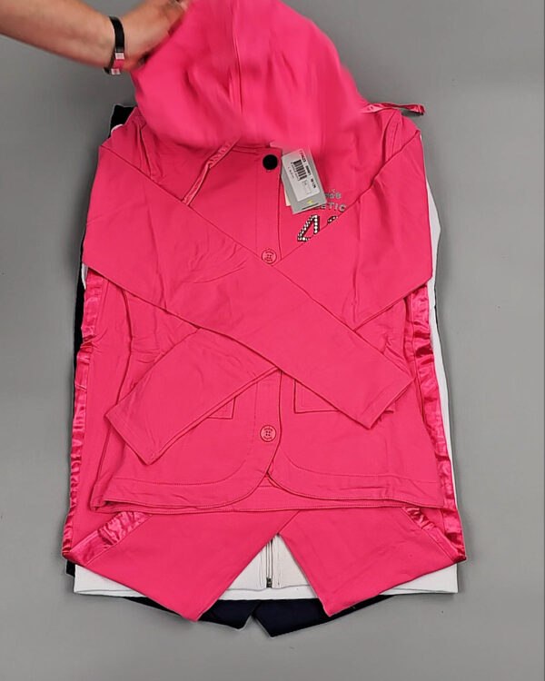 Фотография  513 - Спортивные костюмы  AD83#4 шт, ЛОТ №8637 оптом в Рязани и Рязанской области