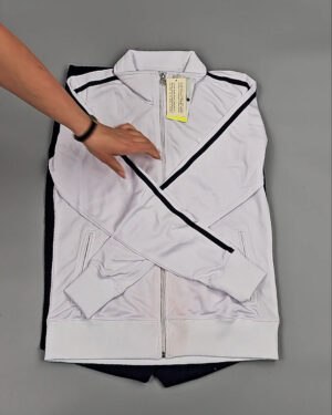 Фотография  154 - Спортивные костюмы  AD83#4 шт, ЛОТ №8637 оптом в Рязани и Рязанской области