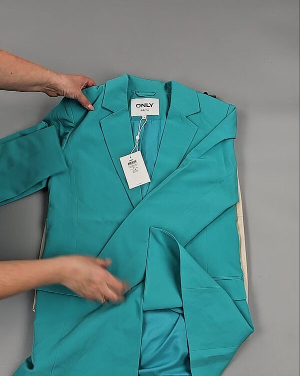 Фотография  331 - ONLY Summer mix 045#15 кг, ЛОТ №8456 оптом в Рязани и Рязанской области