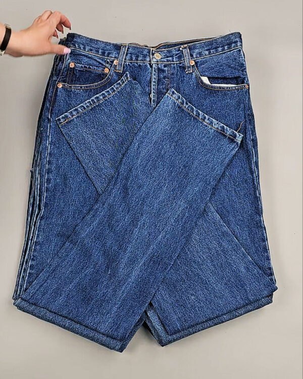 Фотография  608 - Джинсы LEVIS муж #6,3 кг, ЛОТ №8759 оптом в Рязани и Рязанской области