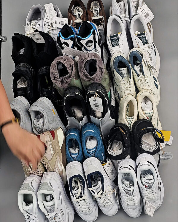 Фотография  689 - Кроссовки Reebok#23 шт, ЛОТ №8896 оптом в Рязани и Рязанской области