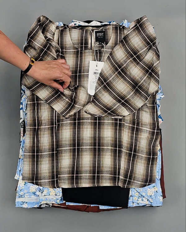 Фотография  133 - GEORGE+ARCADIA mix S AD16#10 кг, ЛОТ №8884 оптом в Рязани и Рязанской области