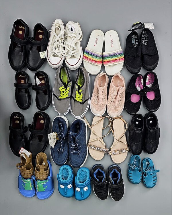 Фотография  677 - Обувь лето дети крем+экстра (SHOES Summer kids Cream+Extra)#15 кг, ЛОТ № ВК0119 оптом в Рязани и Рязанской области