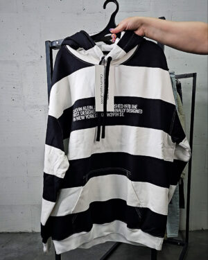 Фотография  363 - LACOSTE, CALVIN KLEIN, TOMMY HILFIGER, GUESS + 075#20 шт, ЛОТ №9072 оптом в Рязани и Рязанской области