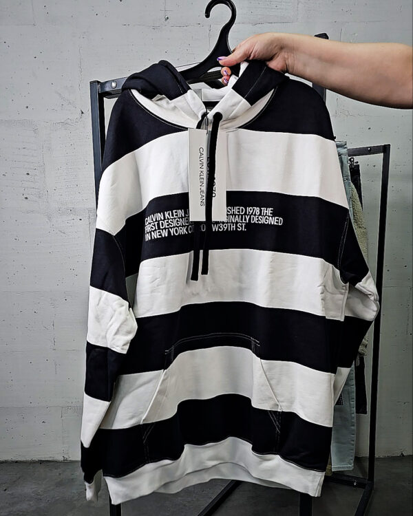 Фотография  759 - LACOSTE, CALVIN KLEIN, TOMMY HILFIGER, GUESS + 075#20 шт, ЛОТ №9072 оптом в Рязани и Рязанской области