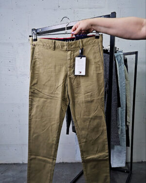 Фотография 681 - LACOSTE, CALVIN KLEIN, TOMMY HILFIGER, GUESS + 075#20 шт, ЛОТ №9072 оптом в Рязани и Рязанской области