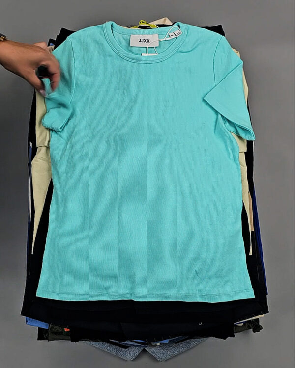 Фотография  231 - JACK JONES Women mix 075 #15 кг, ЛОТ СТ-9183 оптом в Рязани и Рязанской области