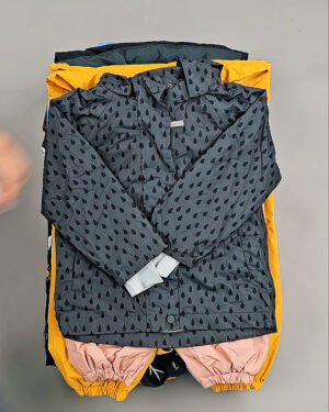 Фотография  485 - Верхняя одежда TCM kids зима 104#5 кг, ЛОТ СТ-9334 оптом в Рязани и Рязанской области