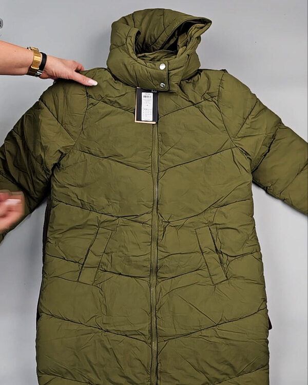 Фотография  767 - Верхняя одежда BESTSELLER Дания 104#10 кг оптом в Рязани и Рязанской области