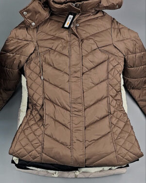 Фотография  361 - Верхняя одежда женская CAN 104#15 кг, ЛОТ СТ-9350 оптом в Рязани и Рязанской области