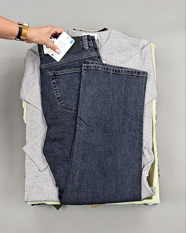 Фотография  889 - CASUAL FRIDAY Summer 075#15,6 кг, ЛОТ № СТ-9273 оптом в Рязани и Рязанской области