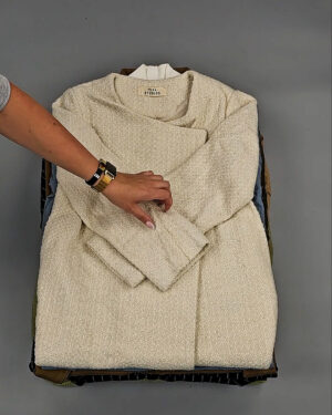 Фотография 644 - Верхняя одежда Корея 085#15 кг оптом в Рязани и Рязанской области