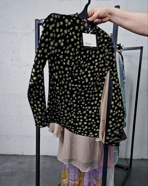 Фотография  709 - Karen by Simonsen mix 075#23 шт, ЛОТ №9100 оптом в Рязани и Рязанской области