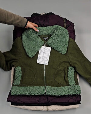 Фотография  691 - Верхняя одежда женская CAN 104#15 кг, ЛОТ СТ-9350 оптом в Рязани и Рязанской области