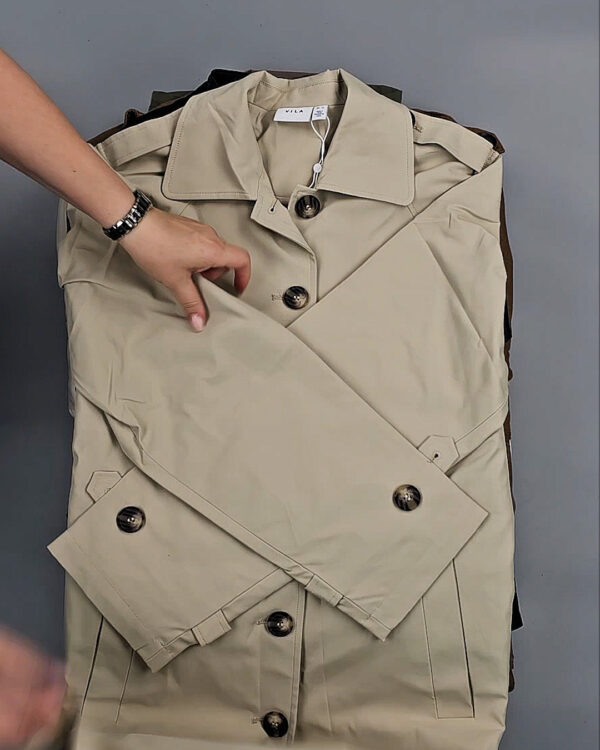 Фотография  902 - Ветровки Bestseller 045#10 кг, ЛОТ СТ-9409 оптом в Рязани и Рязанской области