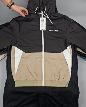 Фотография  908 - Ветровки BLEND HE + 075#10 кг, ЛОТ СТ-9569 оптом в Рязани и Рязанской области