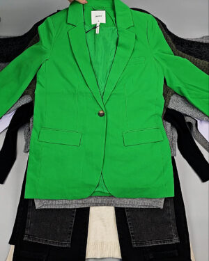 Фотография  866 - Bestseller Winter mix 104#15 кг, ЛОТ № СТ-9526 оптом в Рязани и Рязанской области