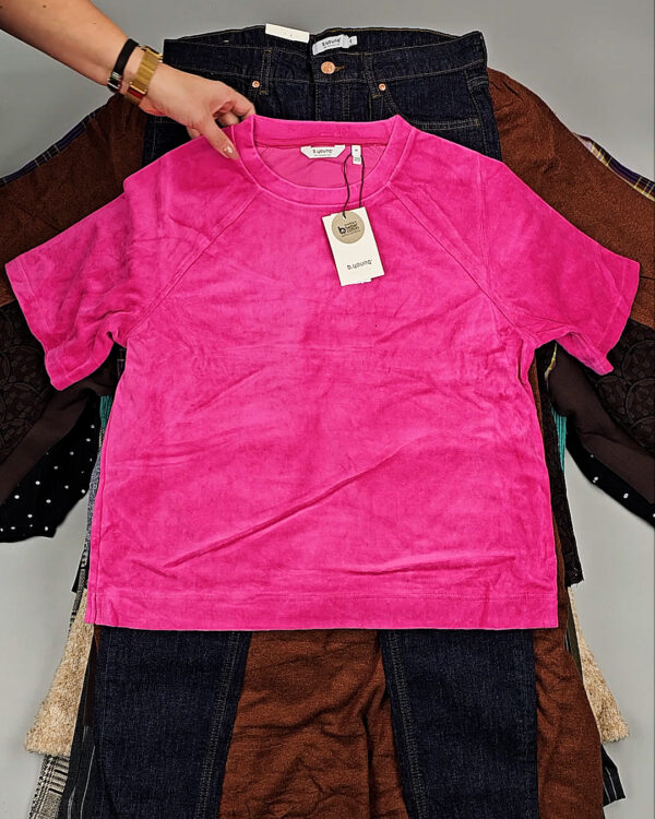 Фотография  909 - B.YOUNG Winter mix 104#15 кг, ЛОТ СТ-9524 оптом в Рязани и Рязанской области