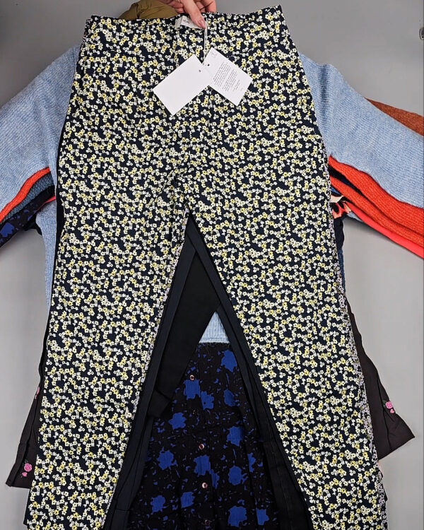 Фотография  151 - ICHI Winter mix 104#15 кг, ЛОТ СТ-9594 оптом в Рязани и Рязанской области