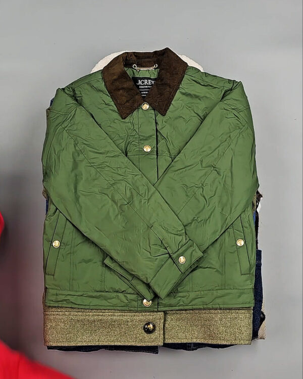 Фотография  231 - Ветровки женские CAN 104#12,7 кг, ЛОТ СТ-9405 оптом в Рязани и Рязанской области