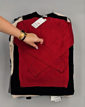 Фотография 435 - Джемпера Корея 085#7 кг, ЛОТ СТ-9415 оптом в Рязани и Рязанской области