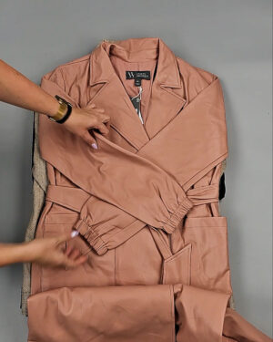 Фотография 632 - Ветровки женские CAN 104#12 кг оптом в Рязани и Рязанской области