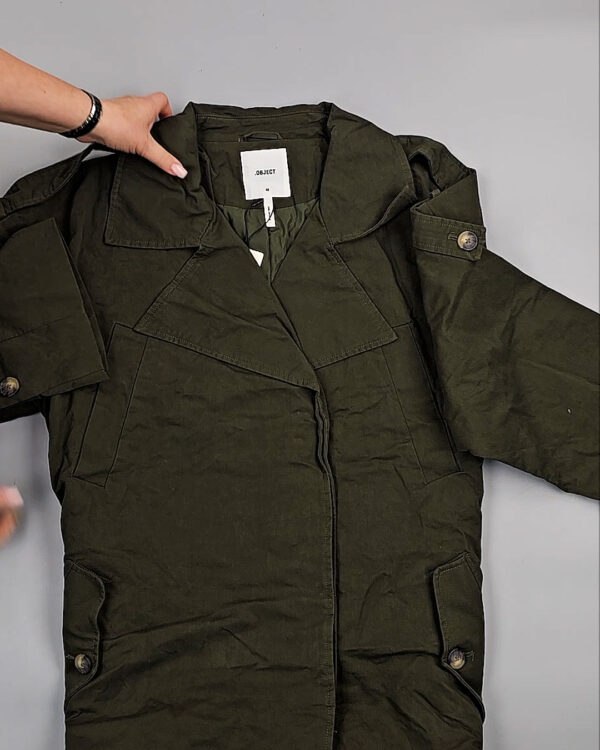 Фотография  989 - Ветровки Bestseller+DK 035#10 кг, ЛОТ СТ-9396 оптом в Рязани и Рязанской области