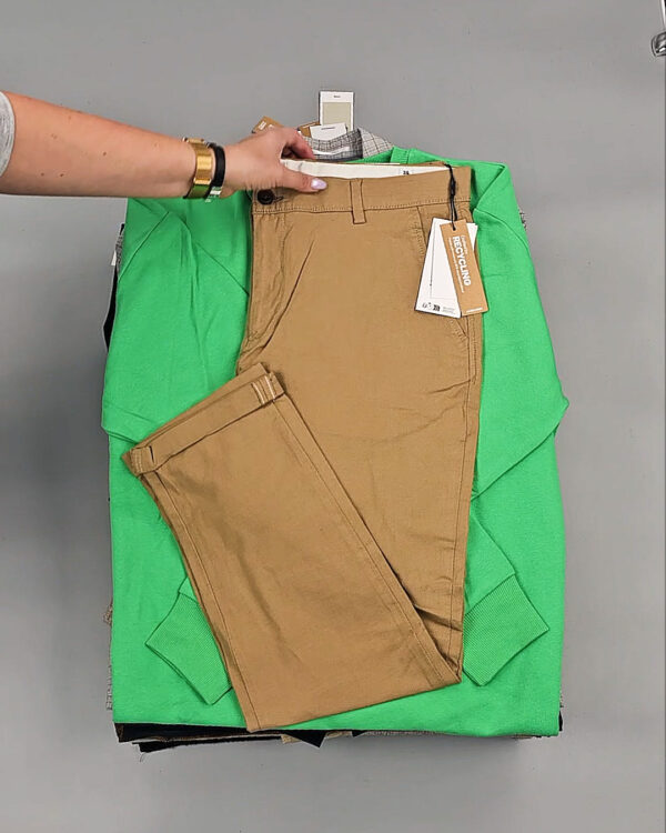 Фотография  963 - Мужской зимний микс JACK JONES, 20 кг, ЛОТ № СТ-9445 оптом в Рязани и Рязанской области