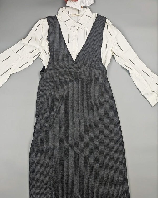 Фотография  550 - Комплекты жен Корея 085#5 кг, ЛОТ СТ-9572 оптом в Рязани и Рязанской области