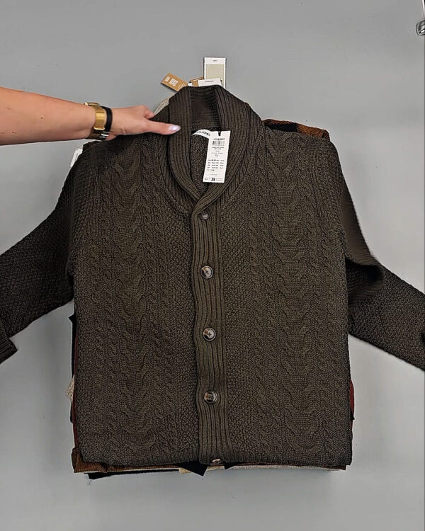 Фотография  823 - Мужской зимний микс JACK JONES, 20 кг, ЛОТ № СТ-9445 оптом в Рязани и Рязанской области