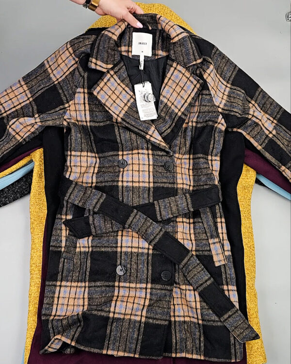 Фотография  156 - Пальто Bestseller 104#10,65 кг, ЛОТ СТ-9841 оптом в Рязани и Рязанской области