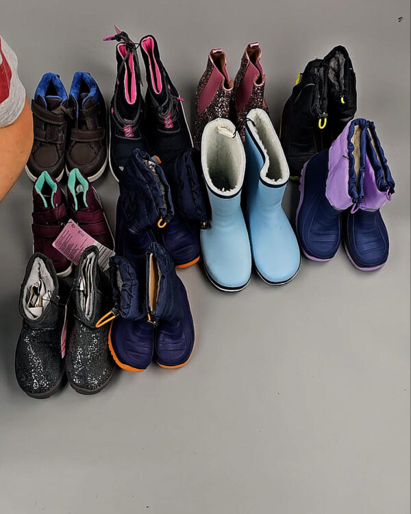 Фотография  871 - Обувь СТОК дети зима 065#6,2 кг, ЛОТ СТ-9661 оптом в Рязани и Рязанской области