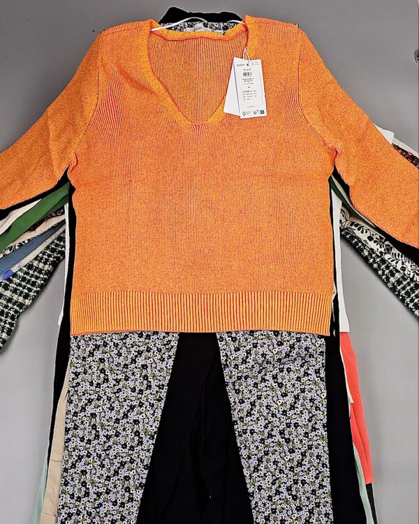 Фотография  179 - DK+Bestseller 085#16 кг, ЛОТ СТ-9953 оптом в Рязани и Рязанской области