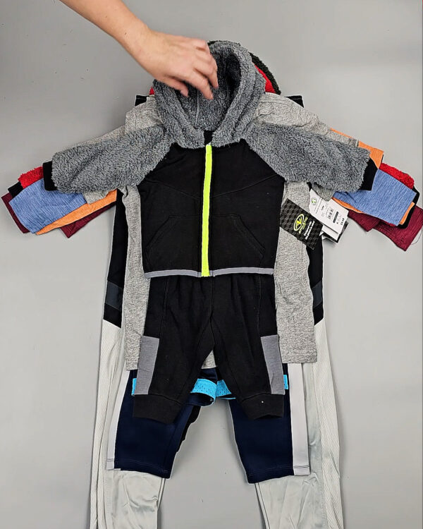 Фотография  687 - Спортивные костюмы дети CAN#6 кг, ЛОТ СТ-9739 оптом в Рязани и Рязанской области